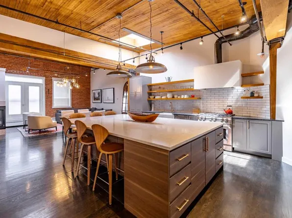 535 N 10th Ave SW #505, Calgary, AB T2R 0A8