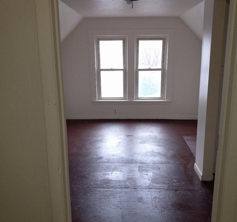 1st image of 2246 E 86th St #2