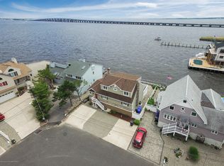 3469 E Lisbon Ave, Toms River, NJ 08753