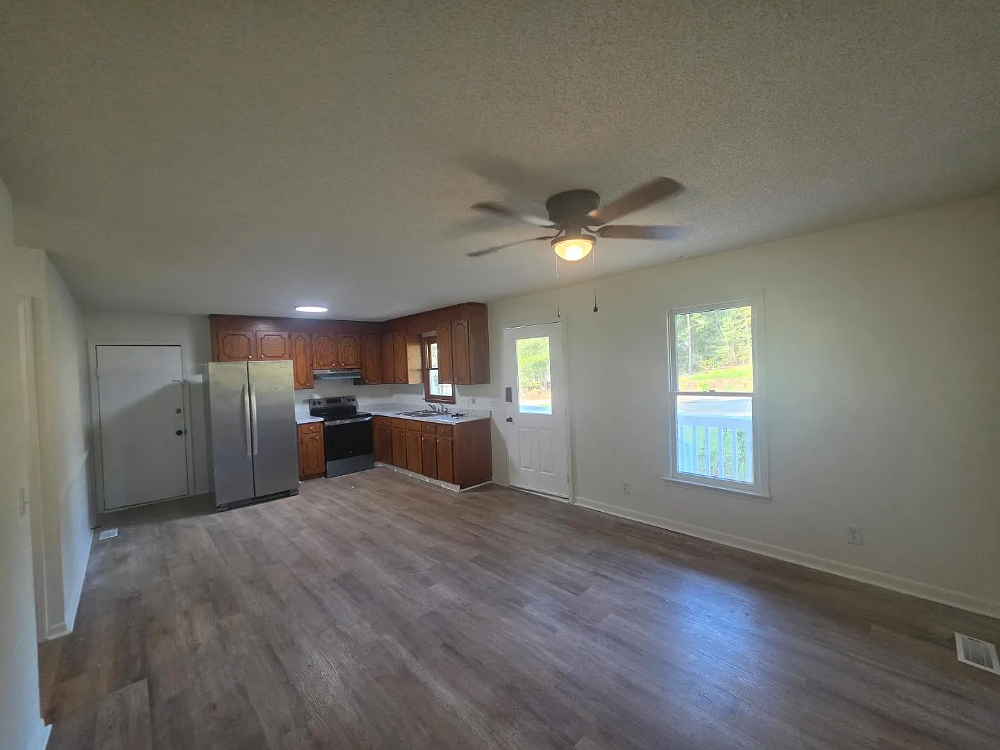 147 Caz Lane — Photo 4