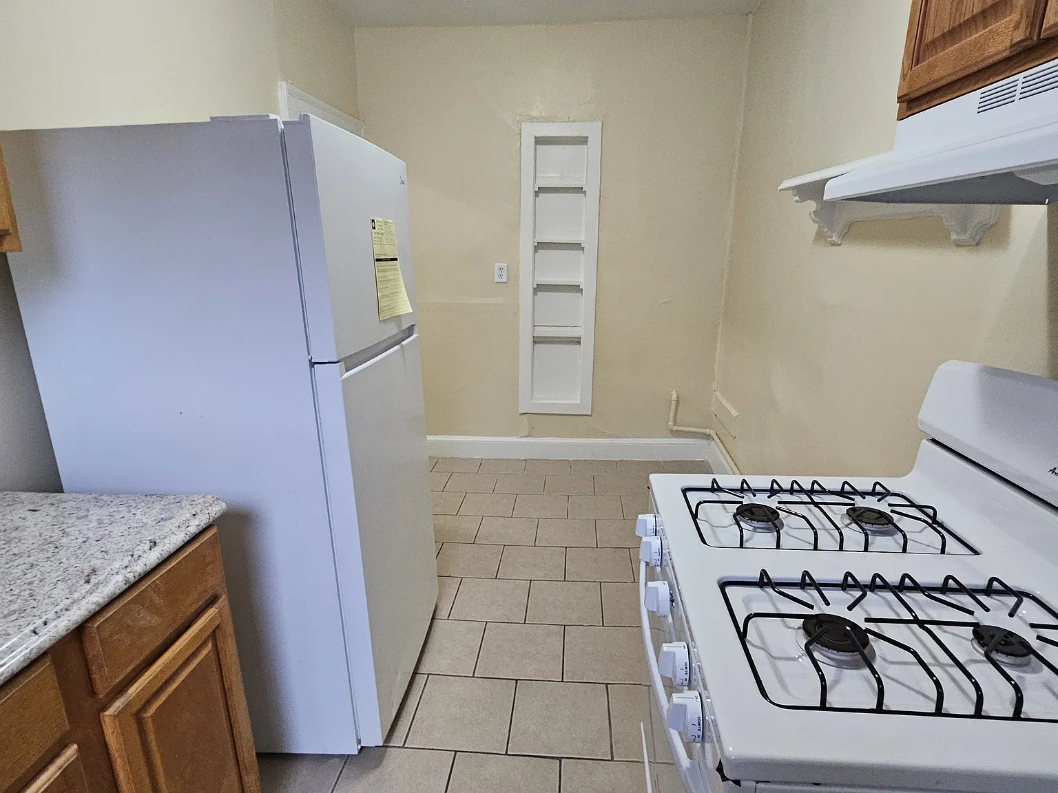 1 bed, $1,300 — Photo 3
