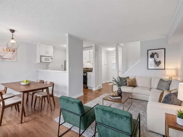 99 W Grier Pl NE #1, Calgary, AB T2K 5Y5