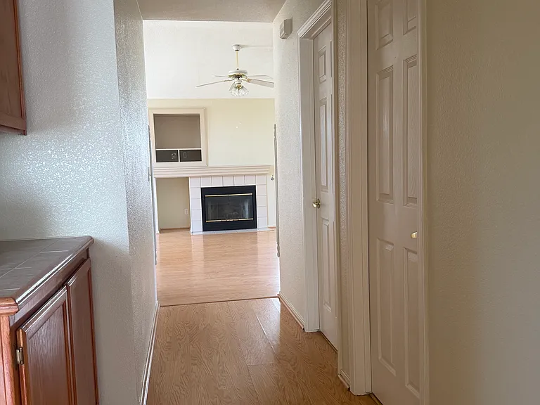9190 Lakemont Dr — Photo 7