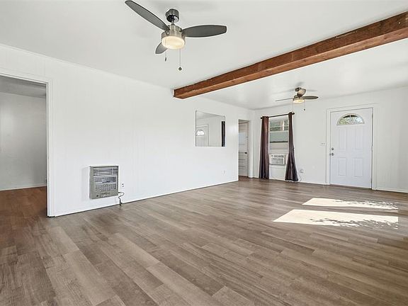 4th image of 213 Shell Blvd