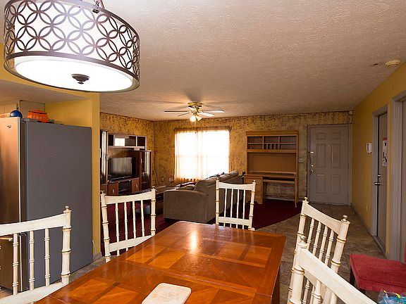5th image of 1562 SE Ladner St