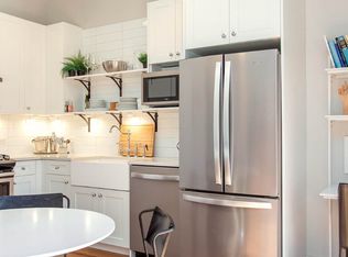 661 N La Salle Dr #609, Chicago, IL 60654