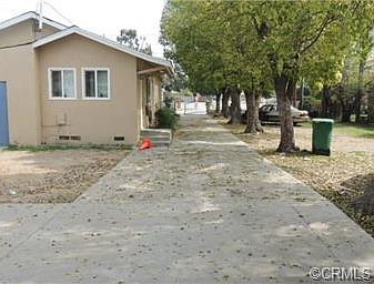 2nd image of 4615 Bresee Ave