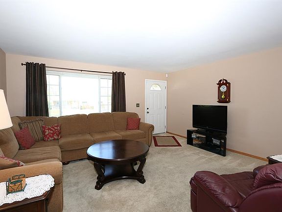 4th image of 5327 Delhill Dr