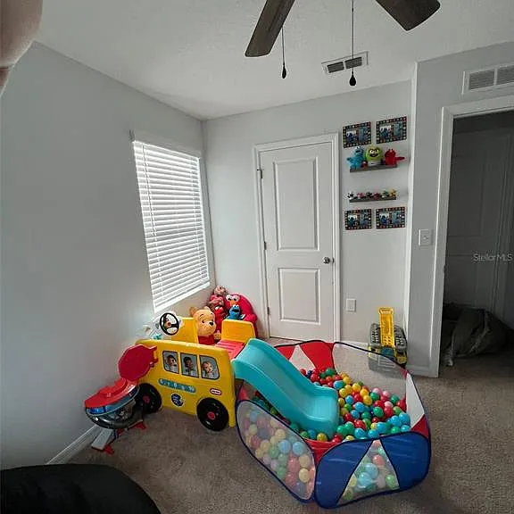 863 Grandin St — Photo 7