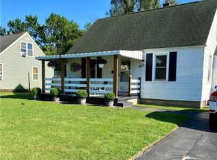 677 S Huth Rd, Cheektowaga, NY 14225