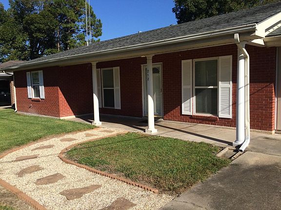 2nd image of 212 Glenwood Dr