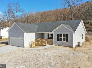 96 Alkire Ct, Capon Bridge, WV 26711