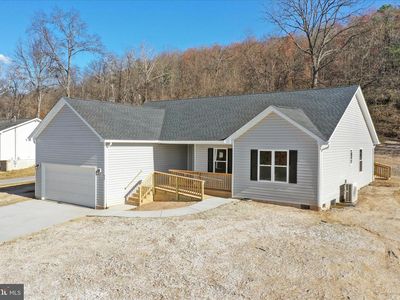 96 Alkire Ct, Capon Bridge, WV, 26711