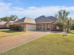 149 Oak Meadow Dr, Clinton, MS 39056