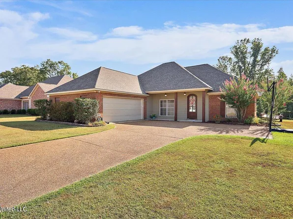 149 Oak Meadow Dr, Clinton, MS 39056