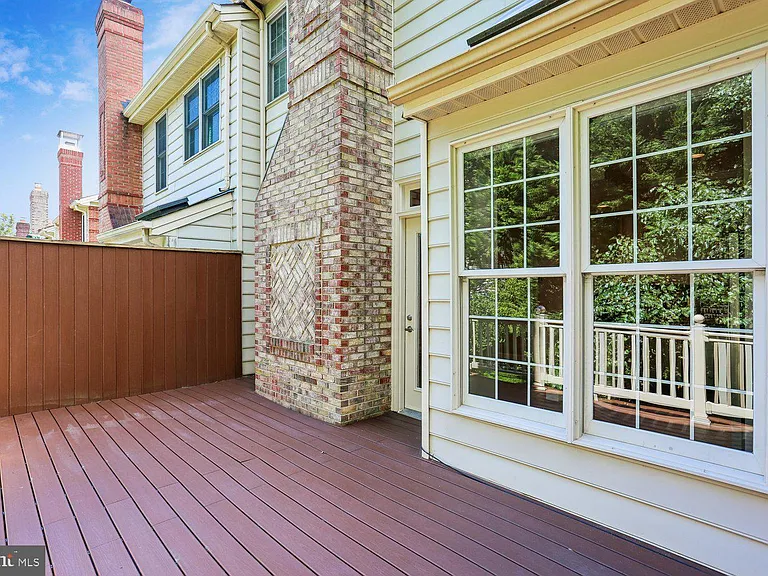417 Winding Rose Dr — Photo 19
