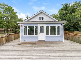 243 Ridgeway Rd, Cincinnati, OH 45216