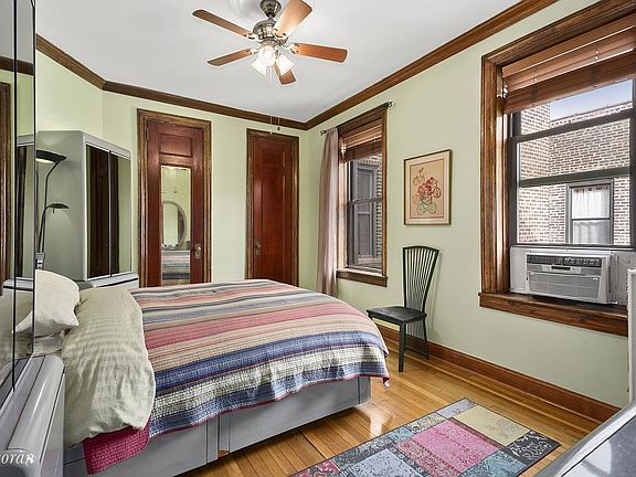 4th image of 880 W 181st St APT 6E