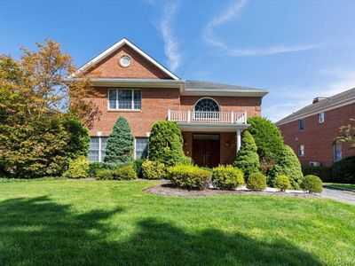 3 D'Alessio Court, Scarsdale, NY, 10583