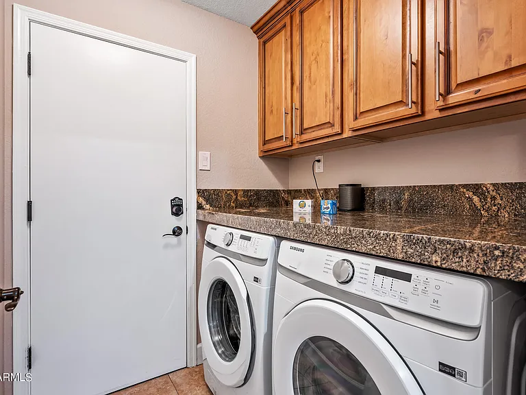 3659 W Elgin St — Photo 35