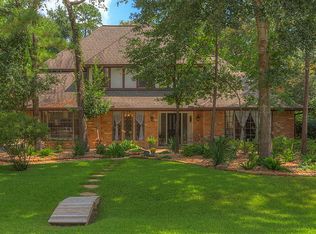 14 Falling Star Rd, Spring, TX 77381