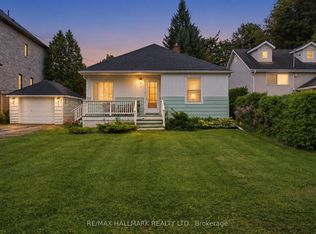 7 George St, Richmond Hill, ON L4E2T4