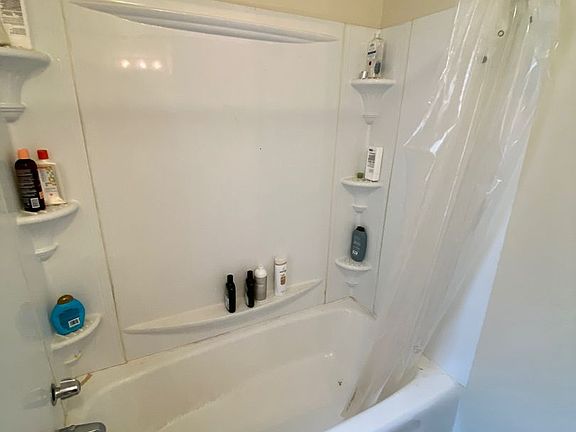 2nd image of 654.5 Columbia Ave APT 2
