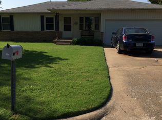813 E Fort Worth St, Broken Arrow, OK 74012