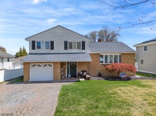 11 Barbara Dr, Clifton, NJ 07013