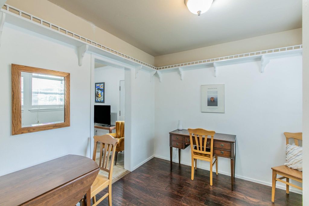 1107 Vargas Rd, Austin, TX - View 6