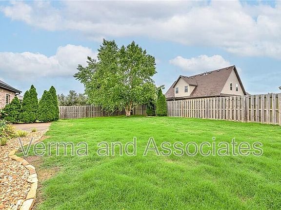 5th image of 4109 SW Stonewood Ter