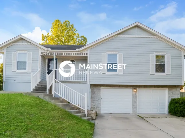 713 SW Nelson Dr, Grain Valley, MO 64029