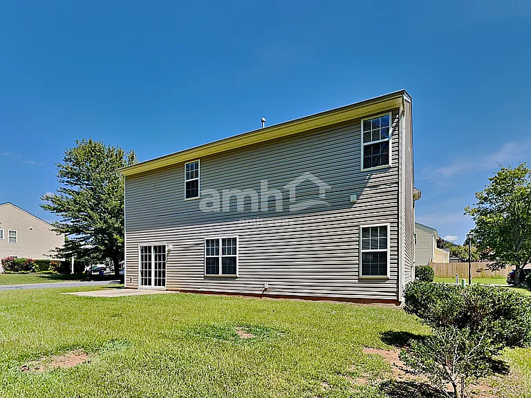 4095 Shadetree Dr — Photo 22