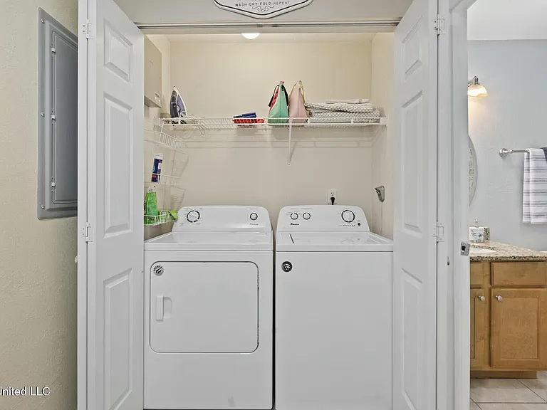 2421 Beachview Dr #H15 — Photo 18