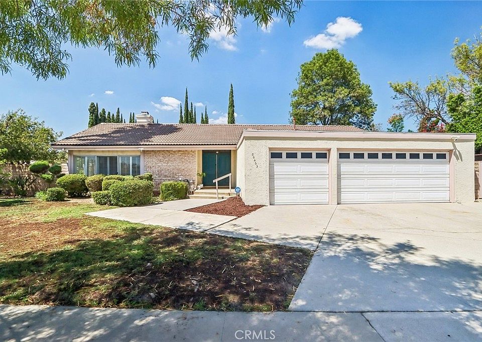 1st image of 20463 Bermuda St