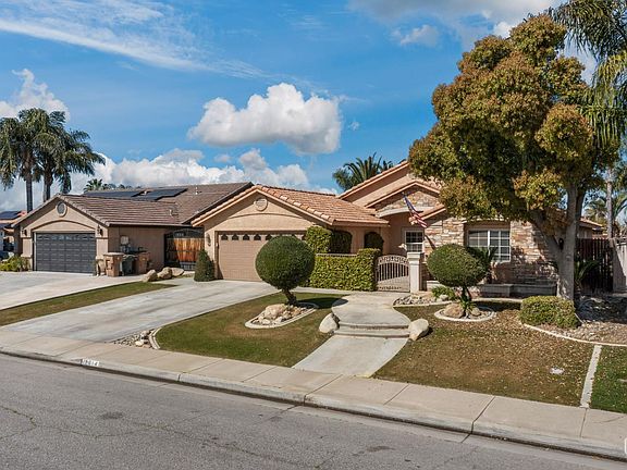 3rd image of 12614 Grand Teton Dr
