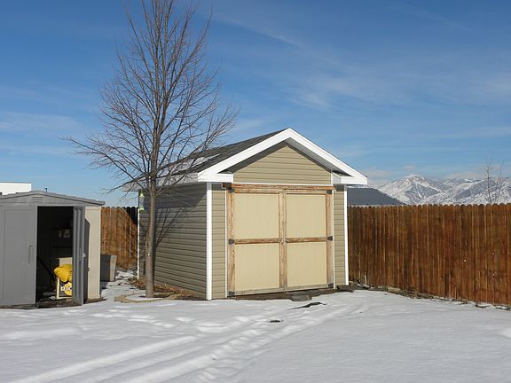 big shed stays
