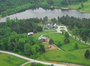 10900 Christopher Ln, Amelia Court House, VA 23002