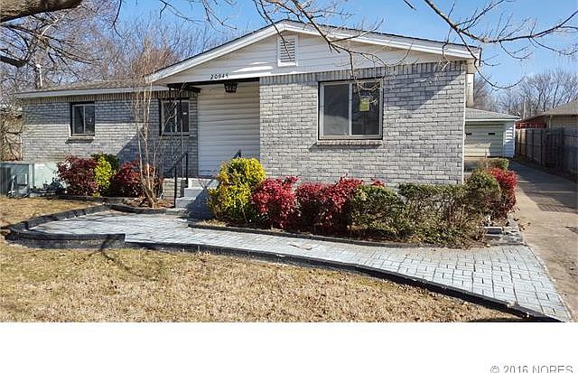 1st image of 20945 E Anderson Way
