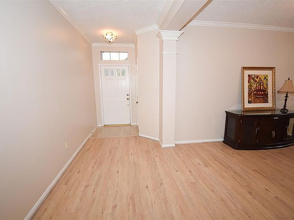 5th image of 1207 Boulderwoods Dr