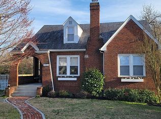 2301 Maplewood Rd, Henrico, VA 23228