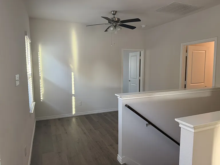 2025 Buffalo Hill Dr #1 — Photo 5