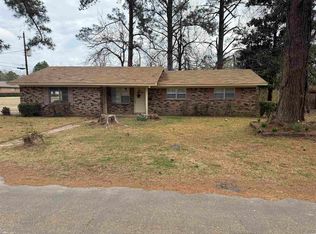 415 Bruce Ave, Camden, AR 71701