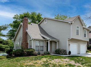 8508 W 109th Ter, Overland Park, KS 66210