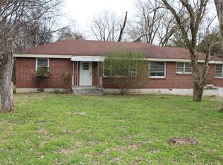 457 Nissan Dr, Smyrna, TN 37167