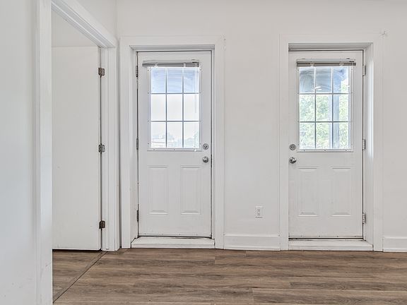 5th image of 444 Cambridge St S #1304075