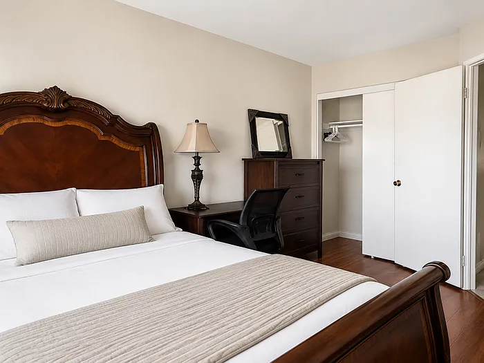 746 Geoffrey Ct #2 — Photo 3