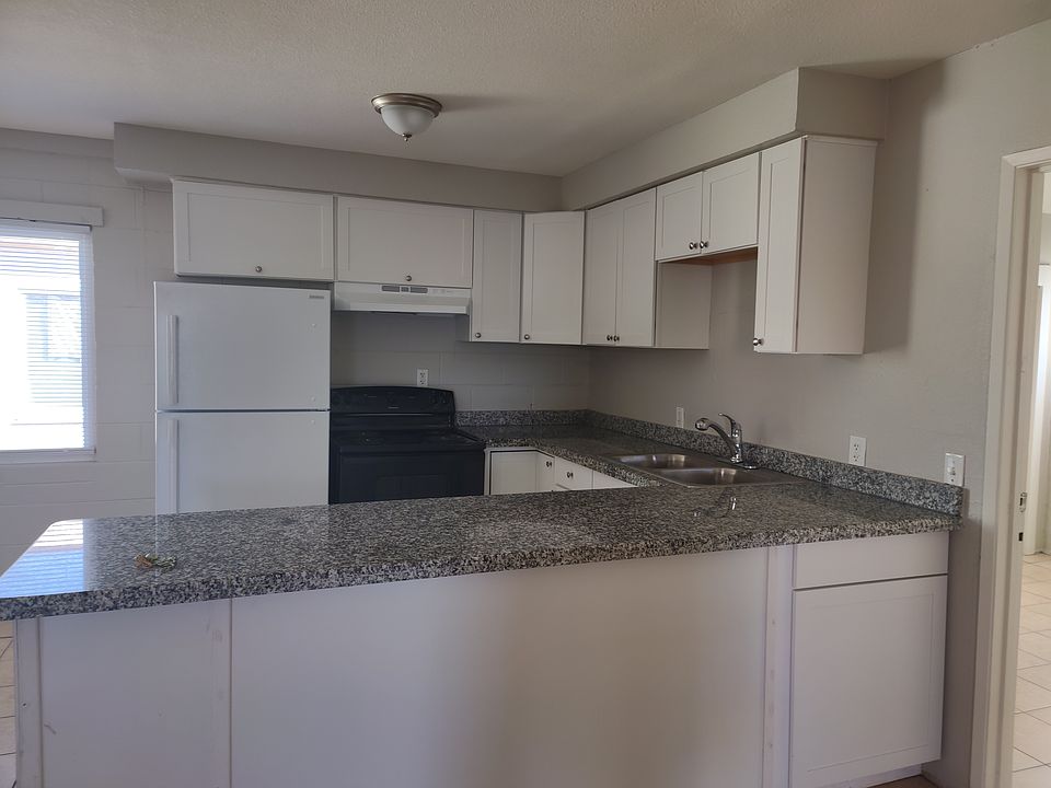 1st image of 2920 Marlin Ave #4