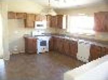 2nd image of 444 E Melanie St