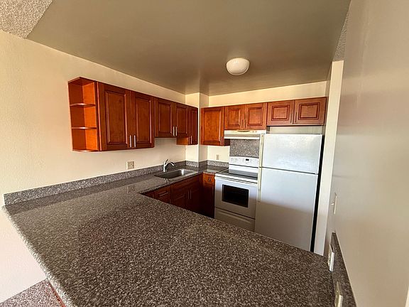 2nd image of 1255 Nuuanu Ave APT E3013